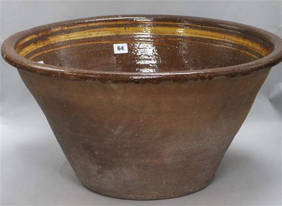 A 19th century Yorkshire slipware basin